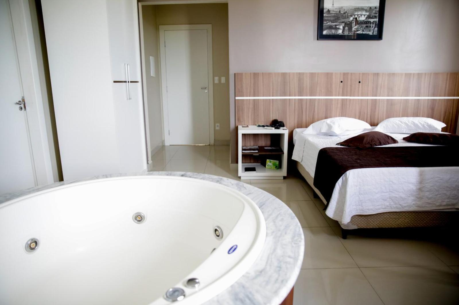 Hotel Emacite Flex Мафра Екстер'єр фото