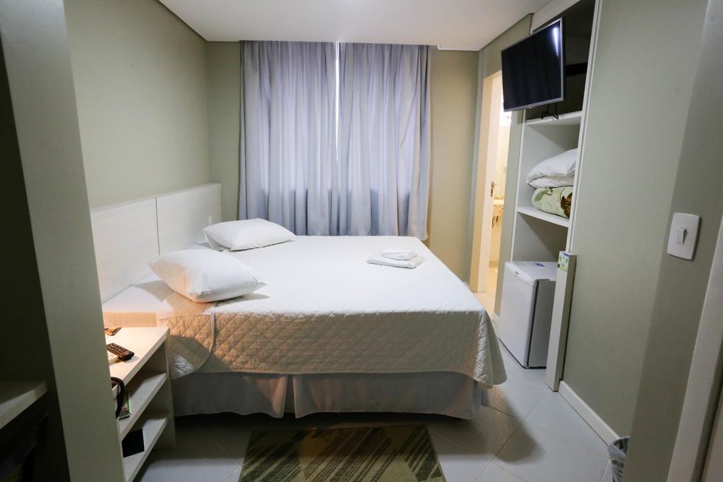 Hotel Emacite Flex Мафра Екстер'єр фото